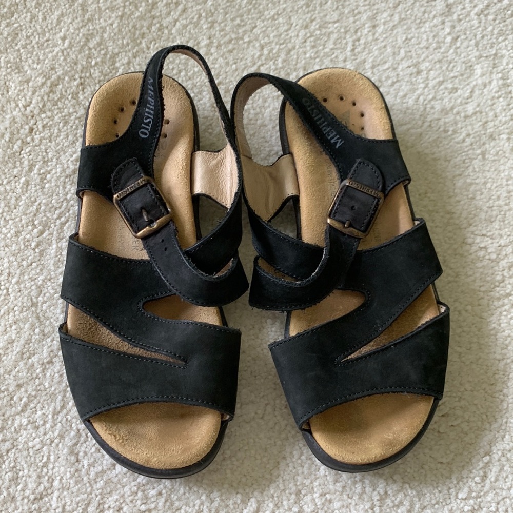 Mephisto Eva slingback black leather sandal size 35